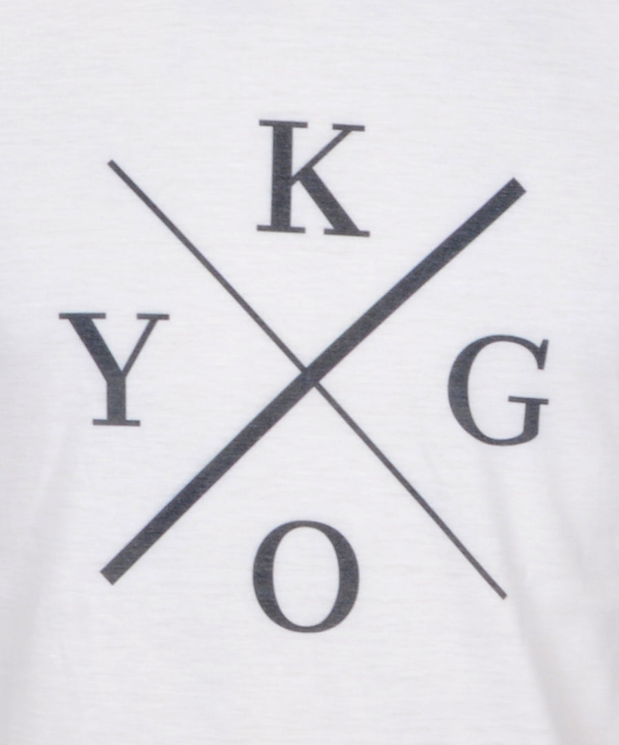 Klasszikus fazonú, Kygo mintájú zenekaros férfi póló.