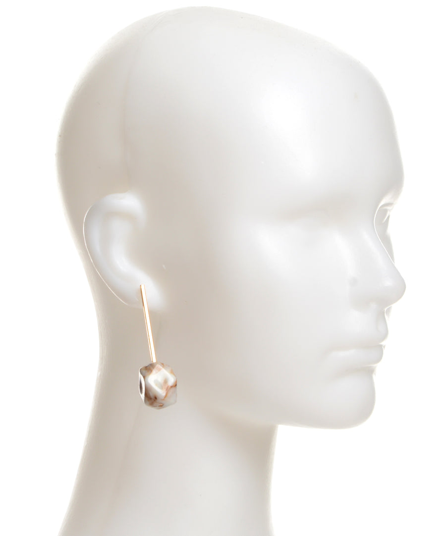Resin earrings - Beige