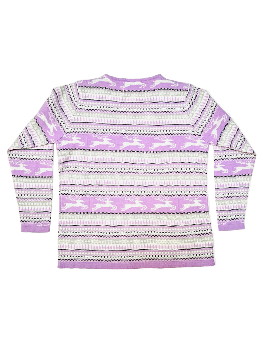 Ez a pulóver, egy használt darab a Szputnyik Shop gondosan válogatott vintage kollekciójából, amely már őrzi a karácsony varázslatos hangulatát. Ajándékozd meg a bolygót azzal, hogy idén egy preloved darabot vásárolsz!