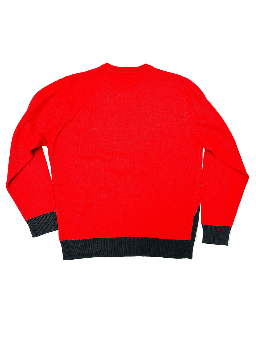 Ez a pulóver, egy használt darab a Szputnyik Shop gondosan válogatott vintage kollekciójából, amely már őrzi a karácsony varázslatos hangulatát. Ajándékozd meg a bolygót azzal, hogy idén egy preloved darabot vásárolsz!