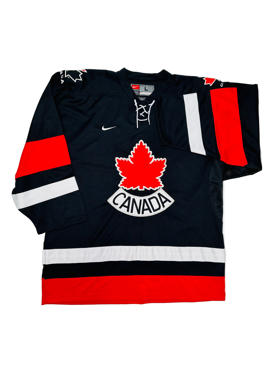 Vintage sports jersey - Canada