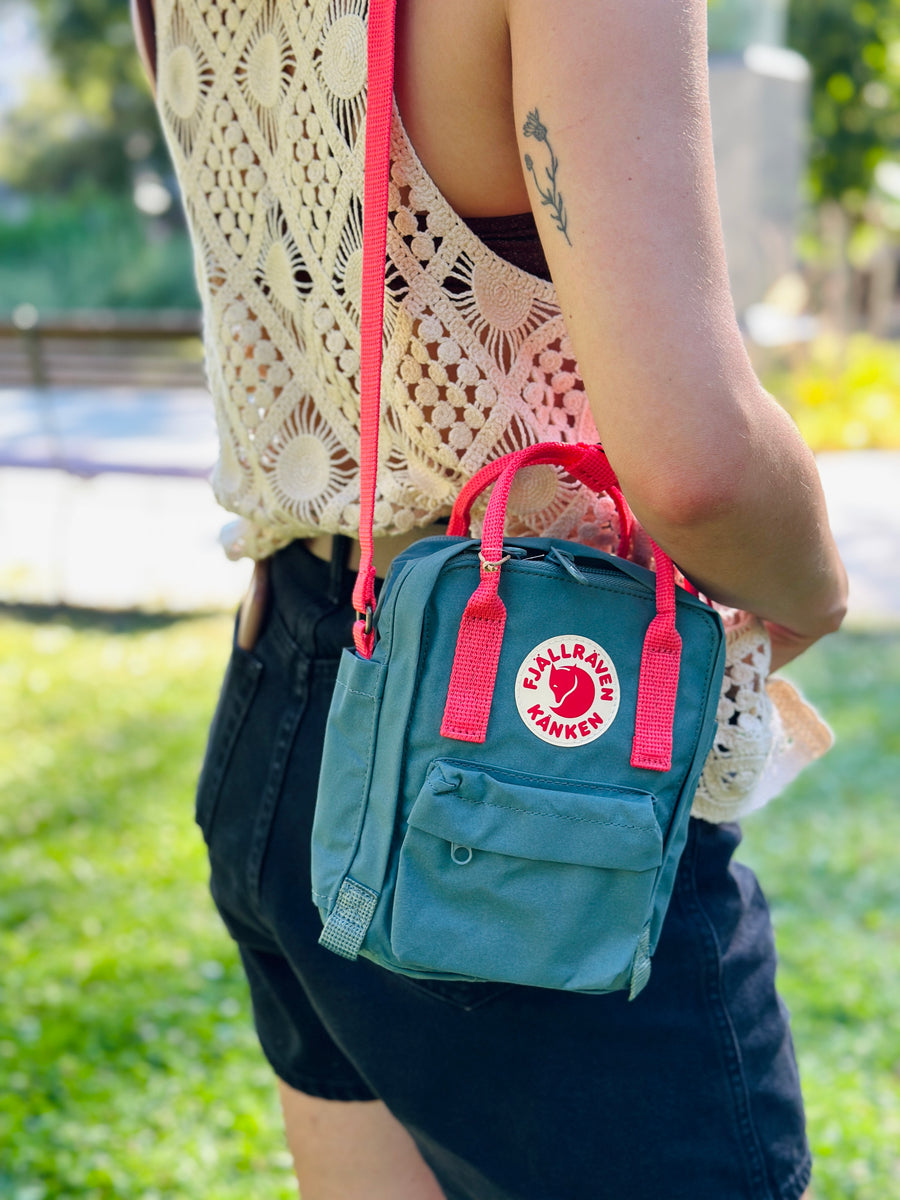 Fjallraven Kanken Sling - Frost Green-Peach Pink