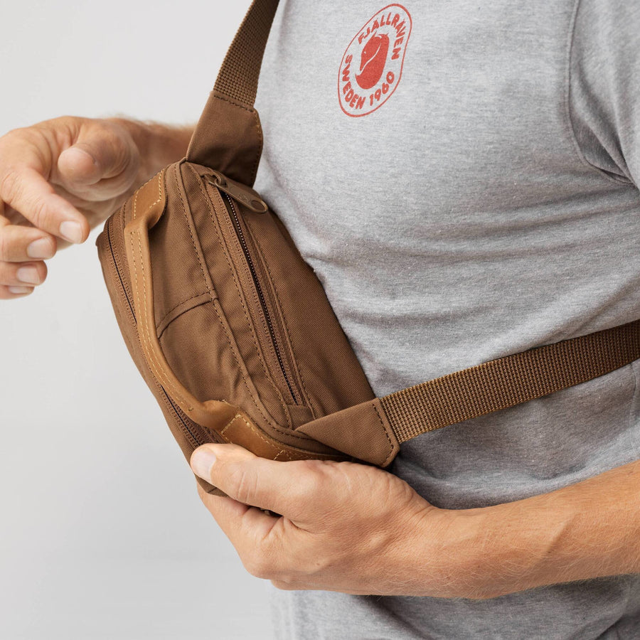 Fjallraven Kanken No. 2 Hip Pack - Hazel Brown