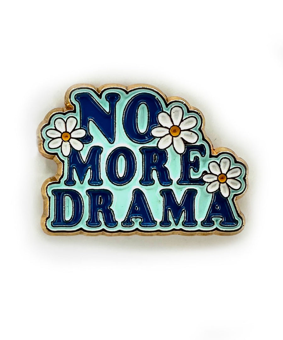 Kitűző - No more drama