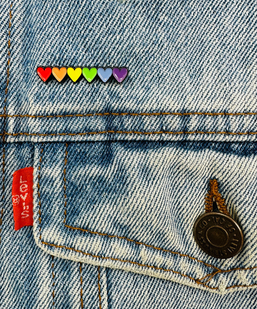 Pin - Heart Rainbow