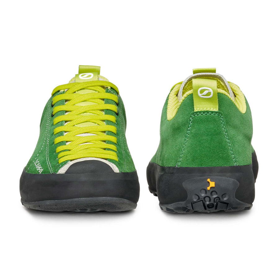 Scarpa Mojito Wrap a hegymászó cipők világa ihlette városi terep cipő Golf Green színben.