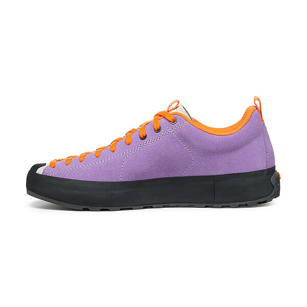 Scarpa Mojito Wrap a hegymászó cipők világa ihlette városi terep cipő Violet Tulip színben.