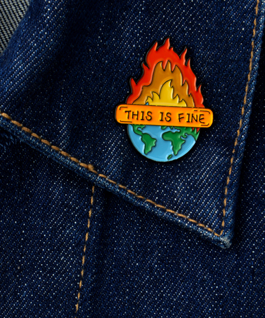 Kitűző - This is Fine Bolygó