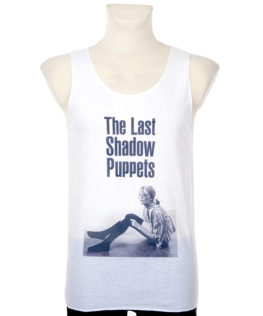 Egyenes fazonú, unisex trikó The Last Shadow Puppets mintával.