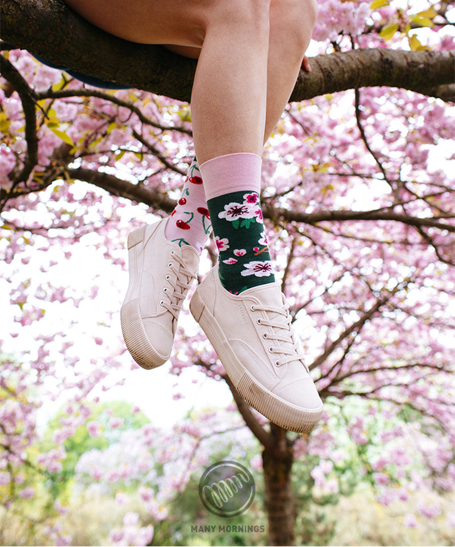 Cseresznyevirág mintás Many Mornings zokni