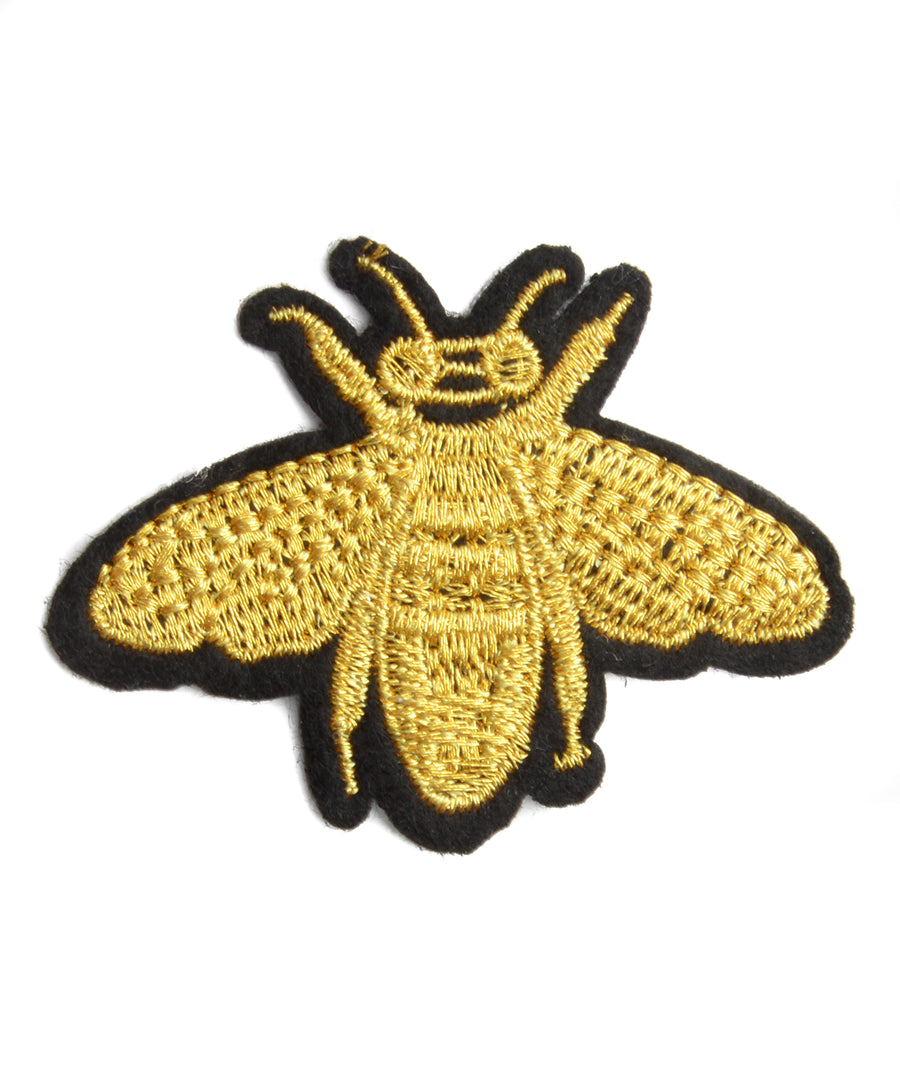 arany rovar alakú hímzett felvarró