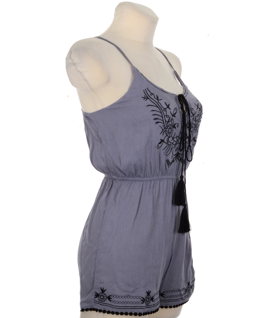 Embroidered romper - Grey