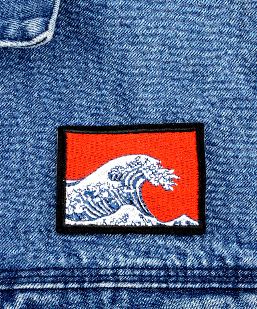 Hokusai hullám mintás hímzett felvarró