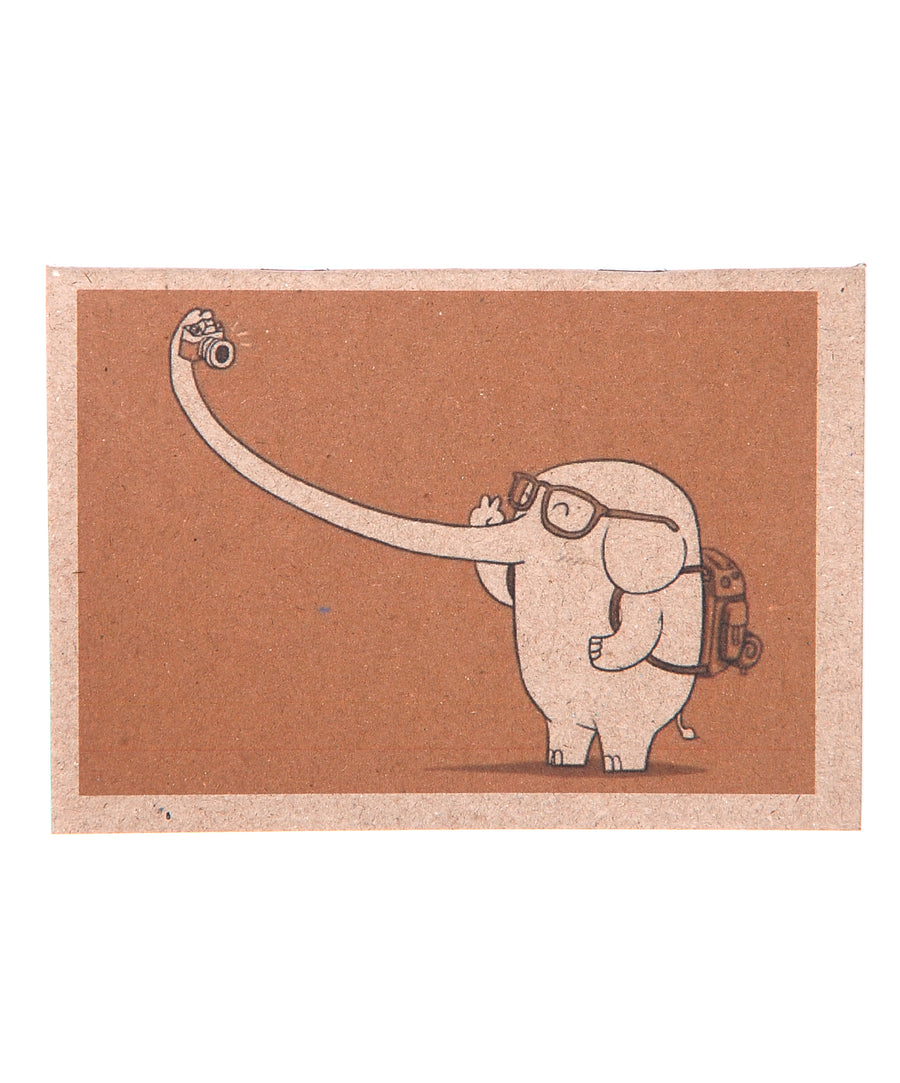 Tűzött gerincű, sima lapos notesz, selfie elefánt mintával.