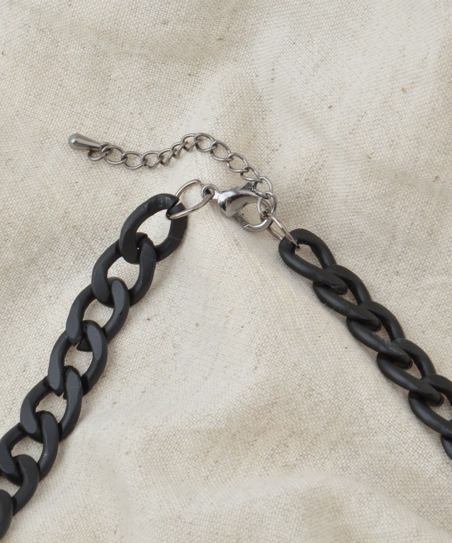 Necklace - Matte black