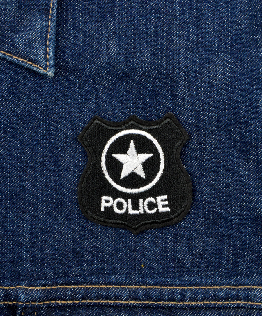 Rendőr jelvény alakú hímzett felvarró