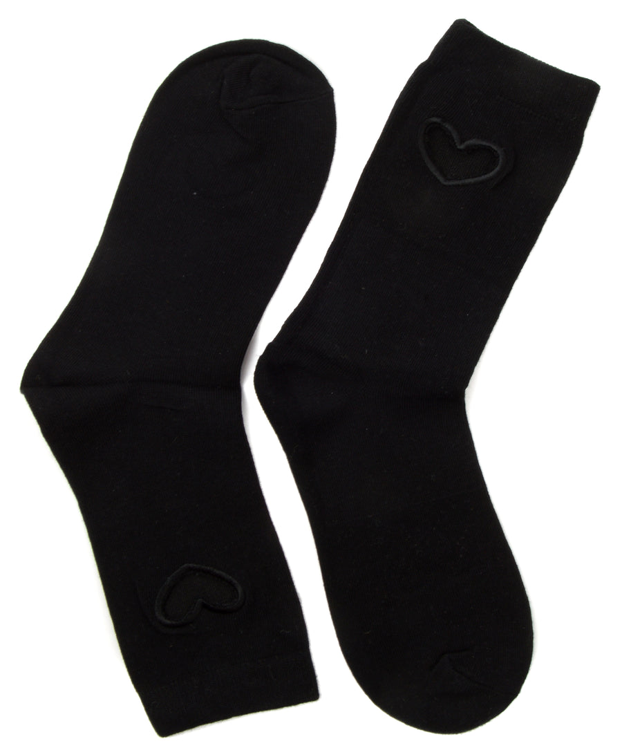 Fekete szivecskés zokni